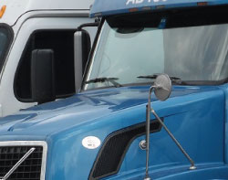 Day Cab Truck Driving Jobs Come with Late-Model Day Cabs